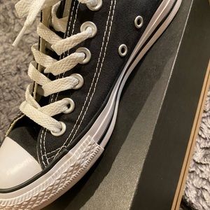 Black and white converse